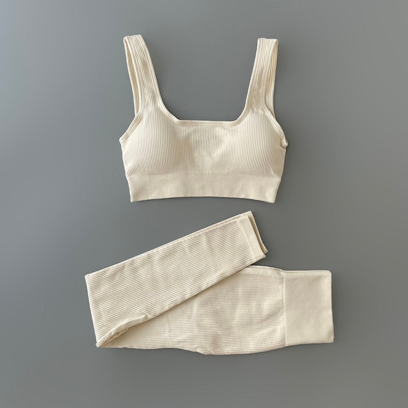 Seamless Yoga Clothing Set Workout Sportswear