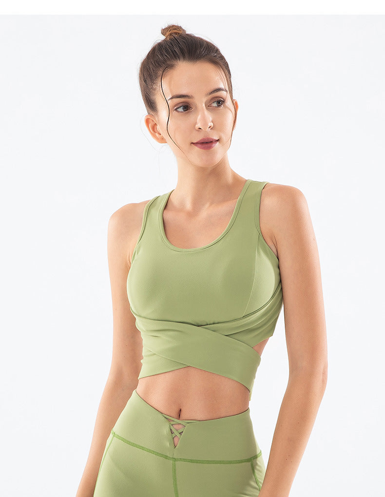 Women's solid color sports bra