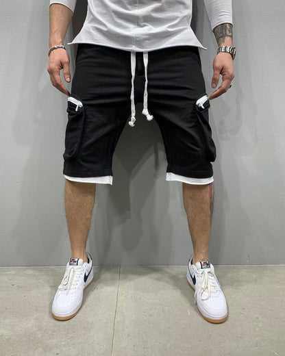 Fitness shorts with multiple pockets