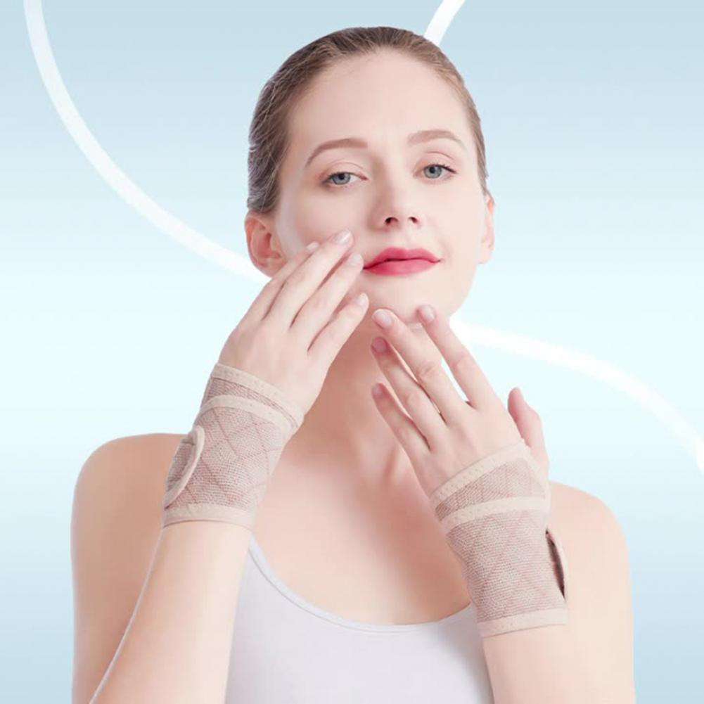 Wrist Brace Carpal Tunnel For Men And Women Fit  Lightweight
