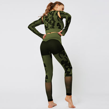 Camouflage yoga set