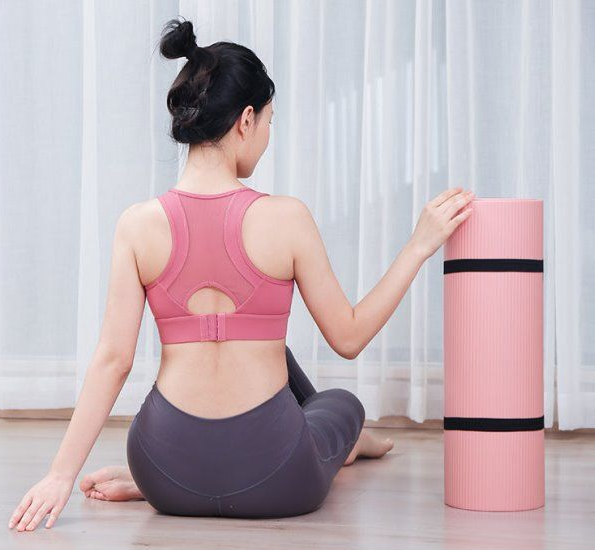 Yoga mat thickened non-slip fitness mat for men and women