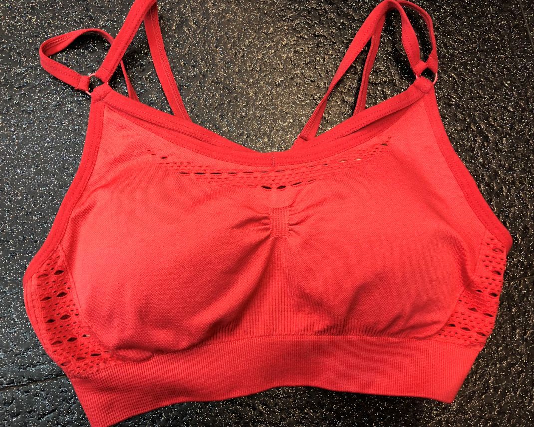 Elastic seamless sports bra