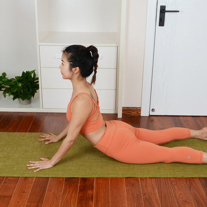 Anti-slip sports yoga mat